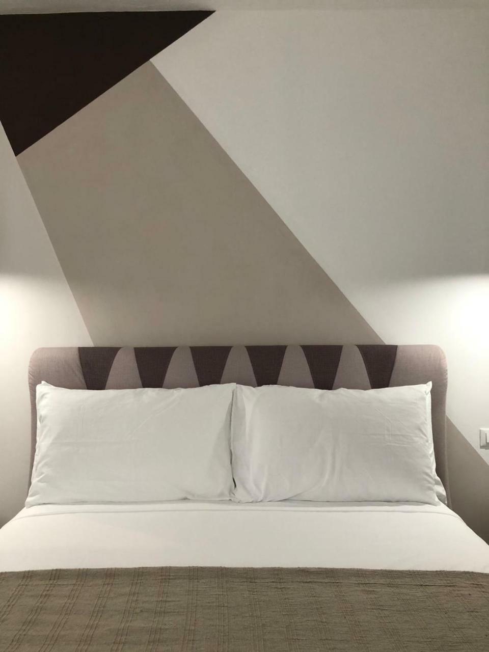 Suitesgaribaldi กาญารี ภายนอก รูปภาพ