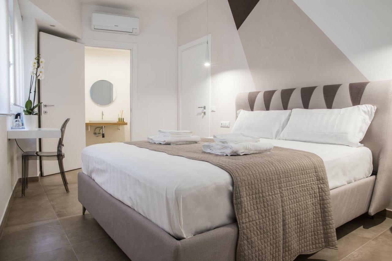 Suitesgaribaldi กาญารี ภายนอก รูปภาพ